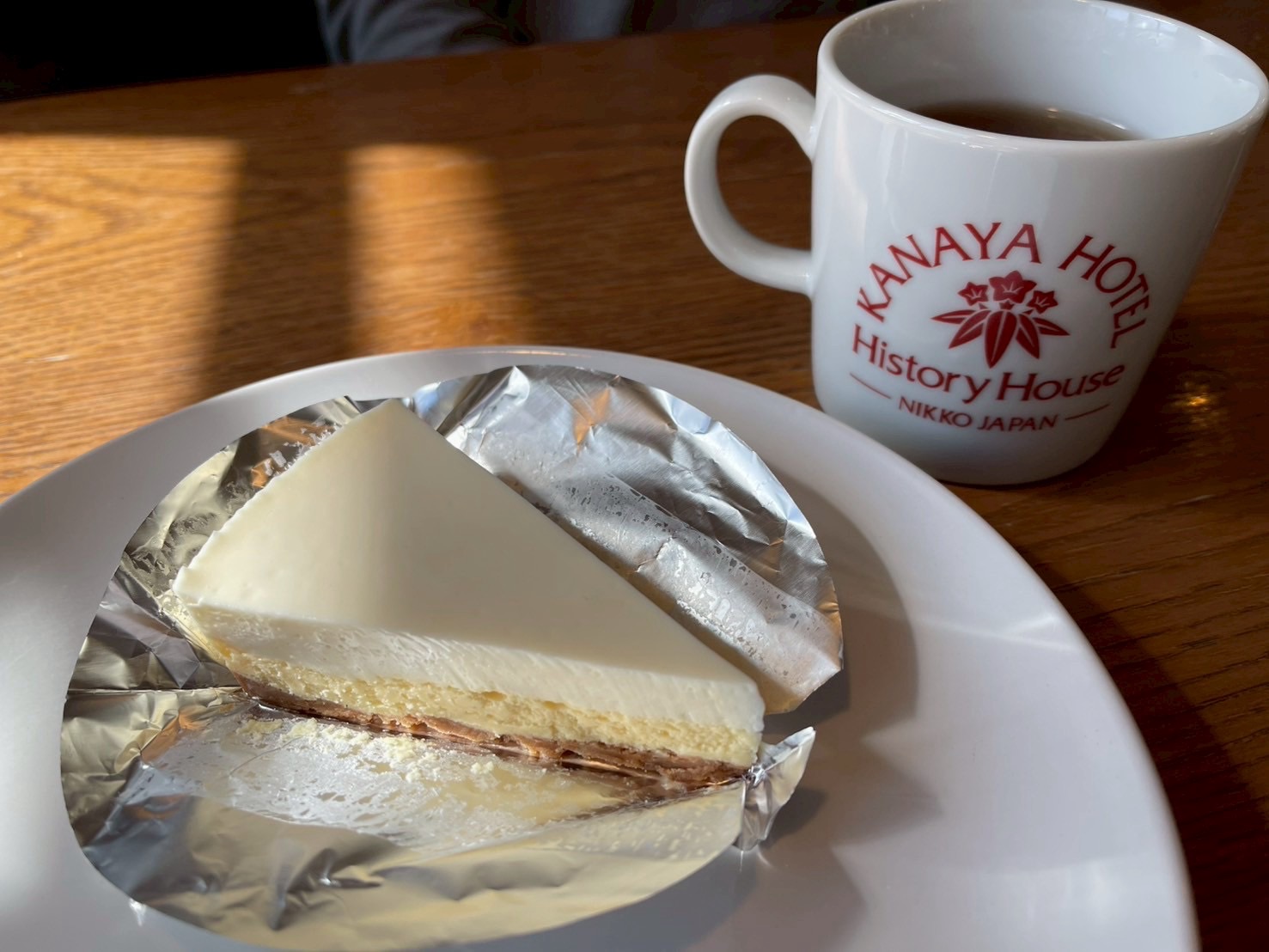 なめらかなレアチーズケーキ