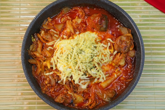 チーズタッカルビの作り方｜起源・カロリー・おすすめチーズ