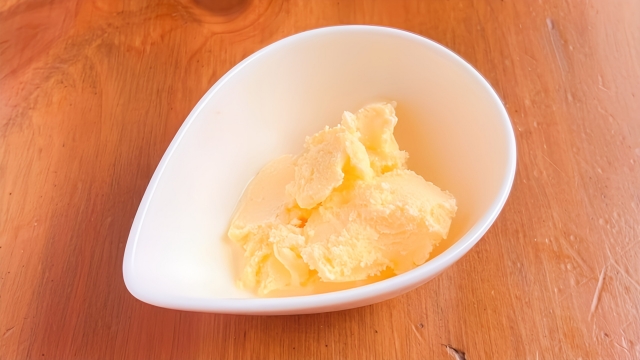 牛乳アイスクリーム|なめらかで濃厚な手作りアイス