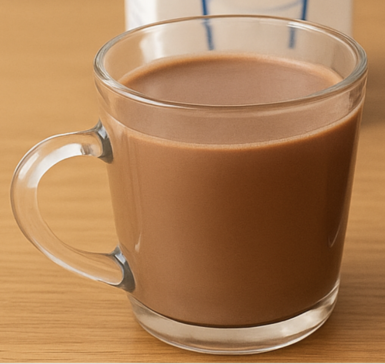 割るだけココアを牛乳で割ったホットとアイスの実飲レビュー｜森永の液体ココアの使い方と味評価