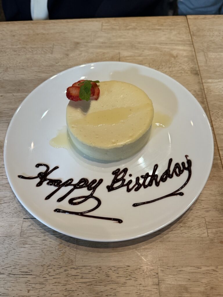 ベイクドリコッタチーズケーキの写真