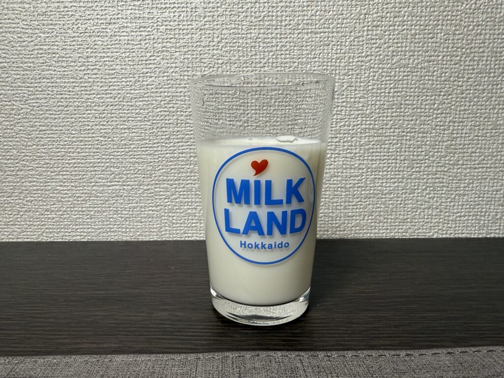 明治おいしい牛乳を使ったミルクアイス　なめらかな口どけ