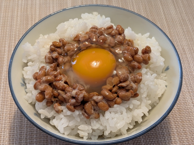 納豆TKG 卵かけご飯 納豆 卵 朝食 定番メニュー