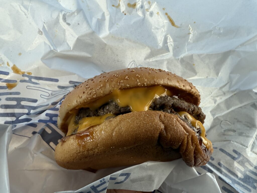 炙り醤油風 ダブル肉厚ビーフ 味の要点 肉厚パティ 炙り醤油 マヨネーズ