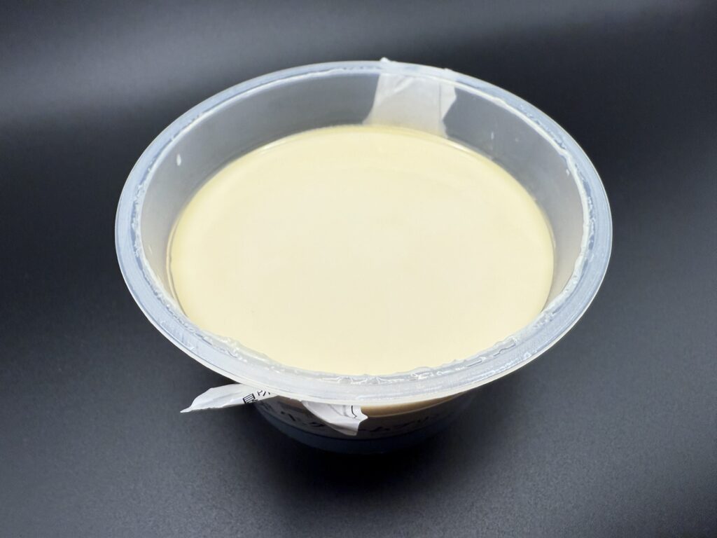 トーラク コク深生クリームプリン 中身 開封 なめらか食感