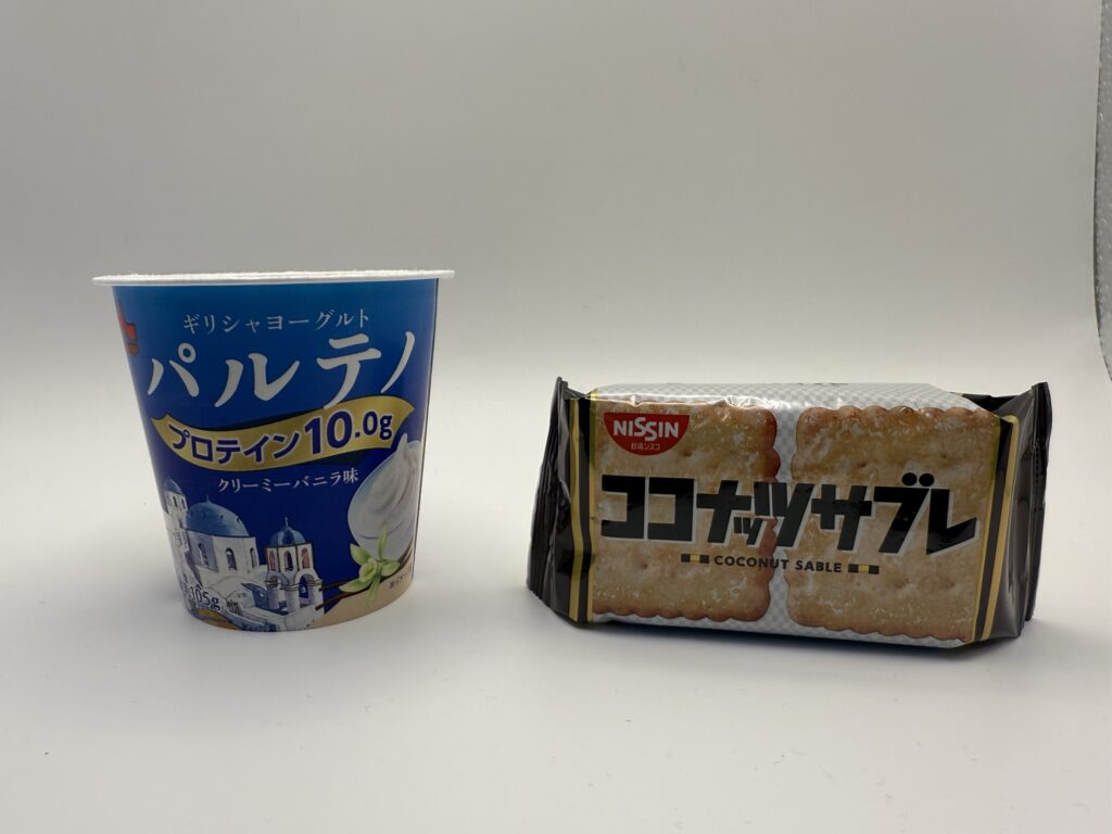 パルテノとココナッツサブレで作るチーズケーキ風デザートの完成イメージ