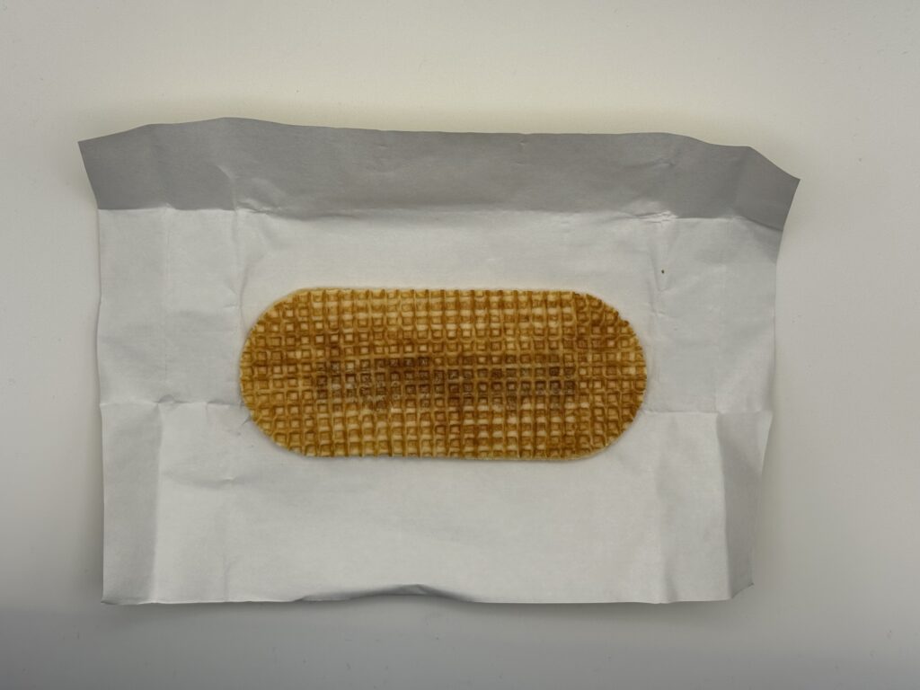 バターのいとこ 中身|ワッフル生地とミルクジャム菓子