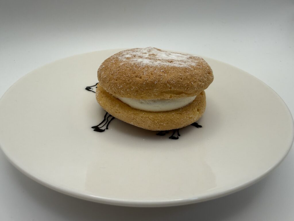 羽田空港限定 東京ミルクチーズ工場 ミルクチーズブッセ